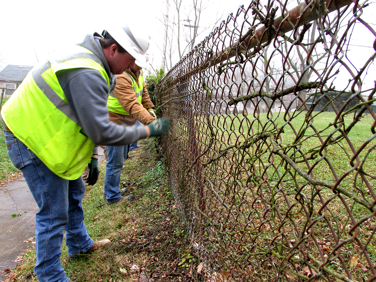 On November 30, a team of 11 Vectren employees took a day to give back to the community through United Way. They traveled to three different locations—two LifeDesigns group homes and Girls Inc.—to fill potholes, clear bush, remove dead trees, work on general landscaping, and repair fences to ensure safe and welcoming environments for people served by these agencies.