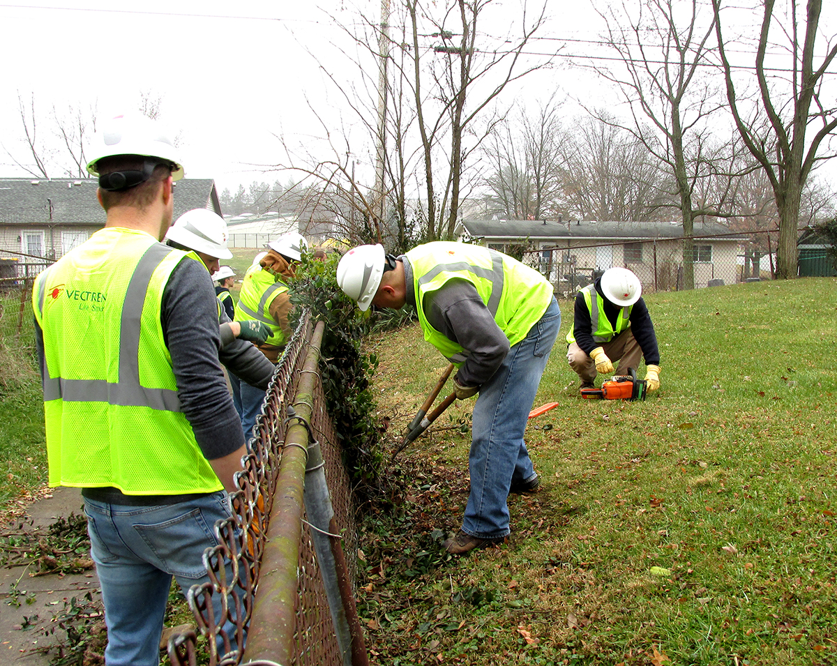 On November 30, a team of 11 Vectren employees took a day to give back to the community through United Way. They traveled to three different locations—two LifeDesigns group homes and Girls Inc.—to fill potholes, clear bush, remove dead trees, work on general landscaping, and repair fences to ensure safe and welcoming environments for people served by these agencies.